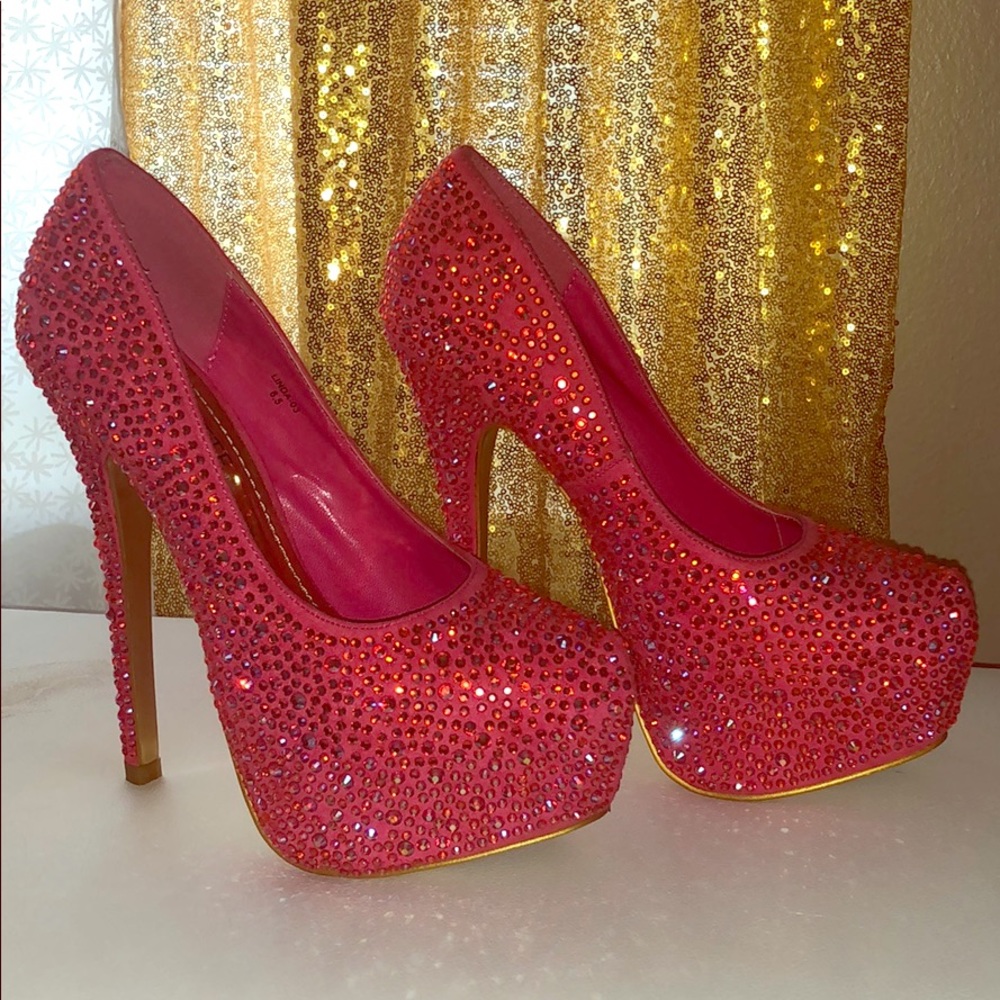 Mascotte heels